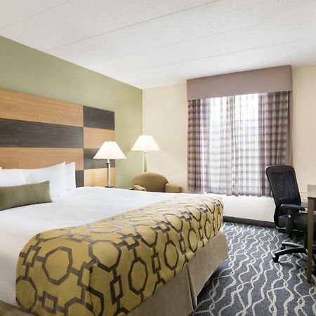 Baymont By Wyndham Florence Cincinnati Exterior photo
